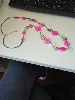 Stylish Pink and White Disc Women's Corded Necklace